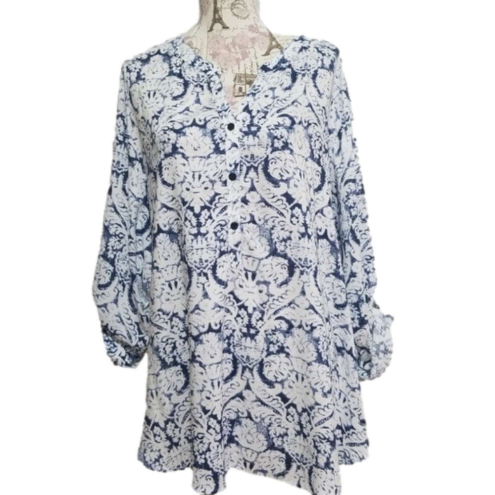 C.D. Daniels Top